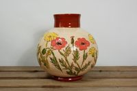 2111-03-2_Sgraffito slibware coloured vase.jpg